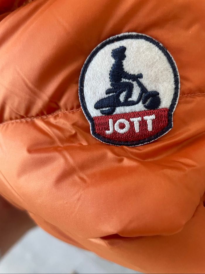 Doudoune JOTT Taille S NEUVE - photo numéro 3