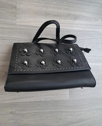 Sac à main et bandoulière