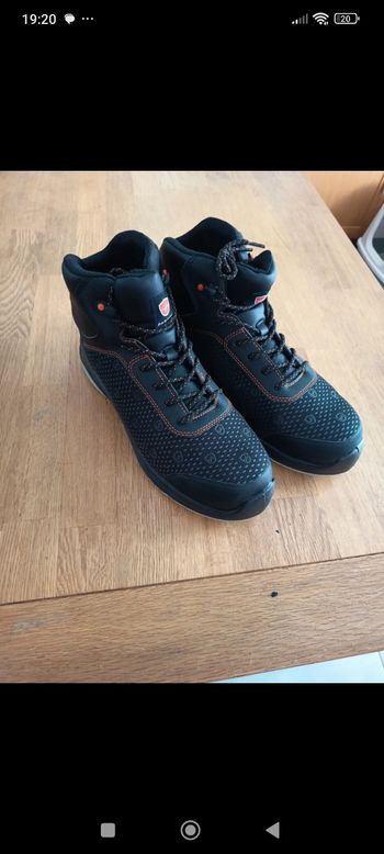 Chaussures de sécurité montantes homme pointure 43 
