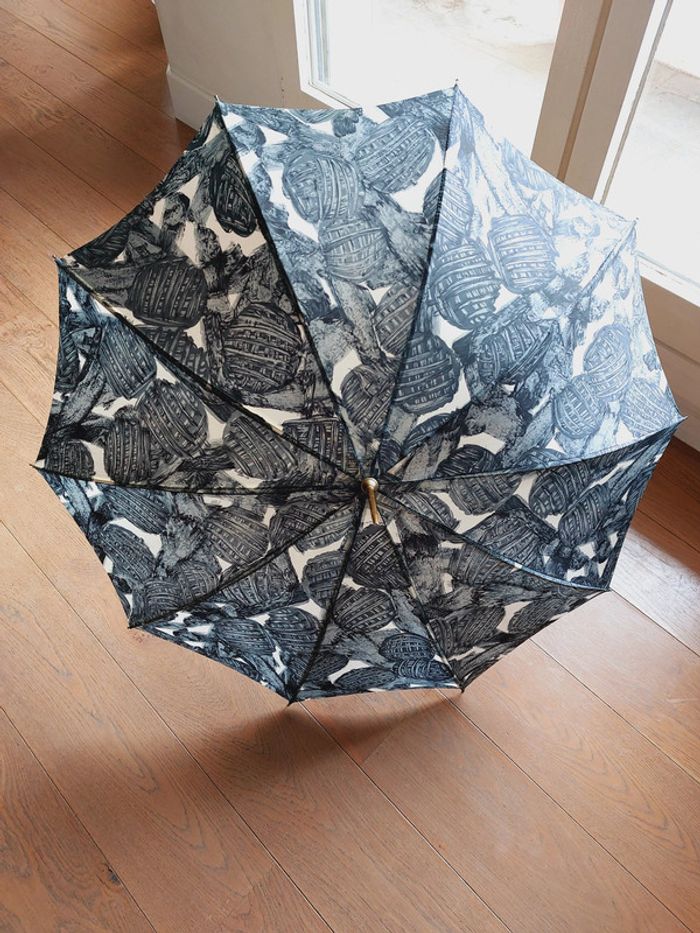 Parapluie / ombrelle vintage parfait état - photo numéro 2