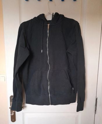 Sweat zippé