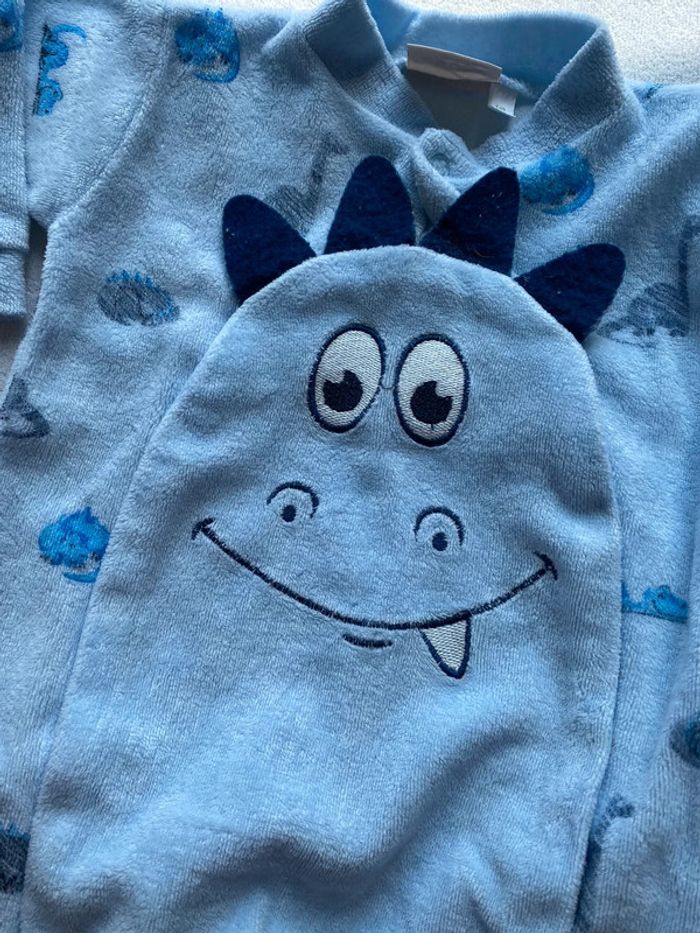 Pyjama 1 mois - photo numéro 2