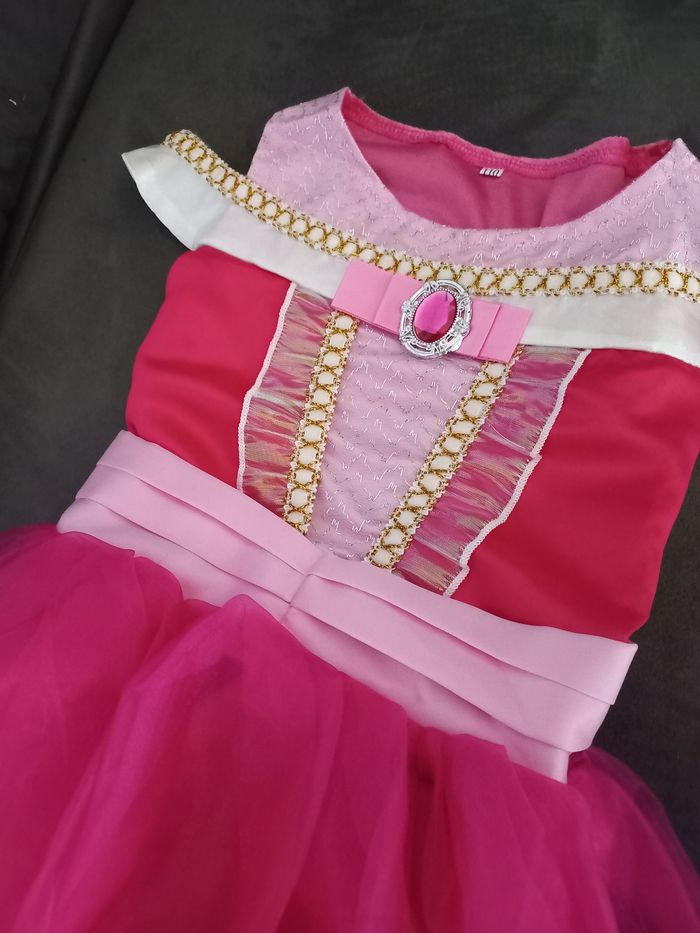 Robe déguisement princesse la belle au bois dormant 4/5 ans - photo numéro 2