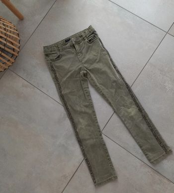 Jean kaki a paillettes