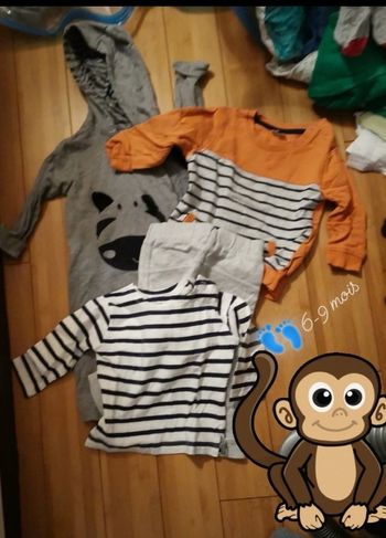 Lot vêtements 6-9 mois