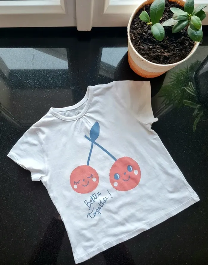 ● 36 mois ● Tee-shirt Neuf - photo numéro 4