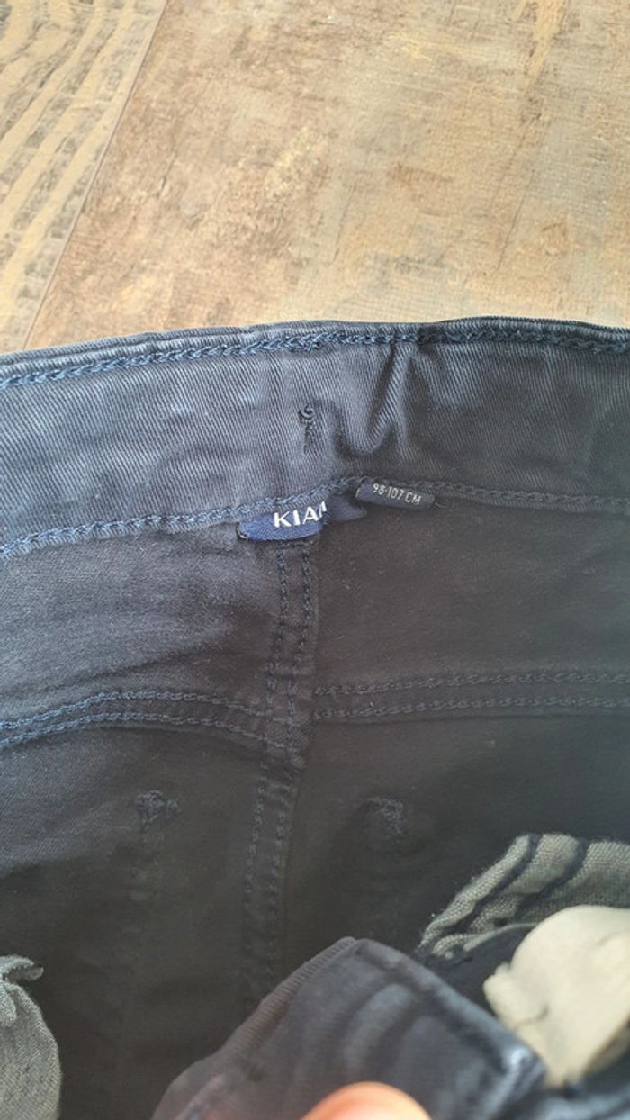 T-shirt kiabi 3 ans en très bon état - photo numéro 3