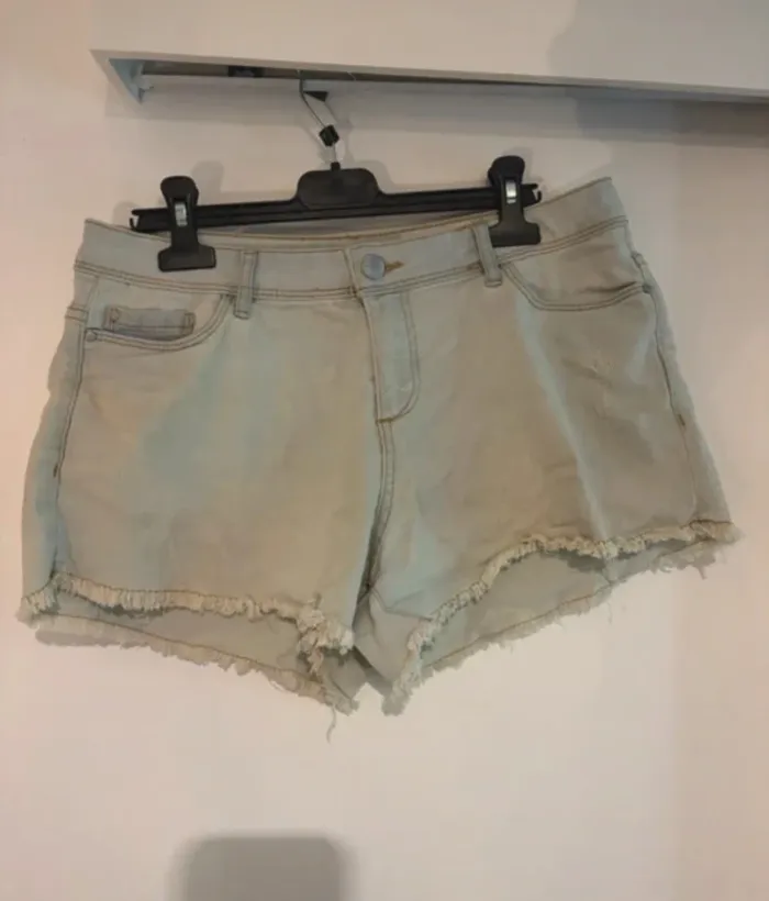 Short en jean clair Esmara – taille 38 - photo numéro 2