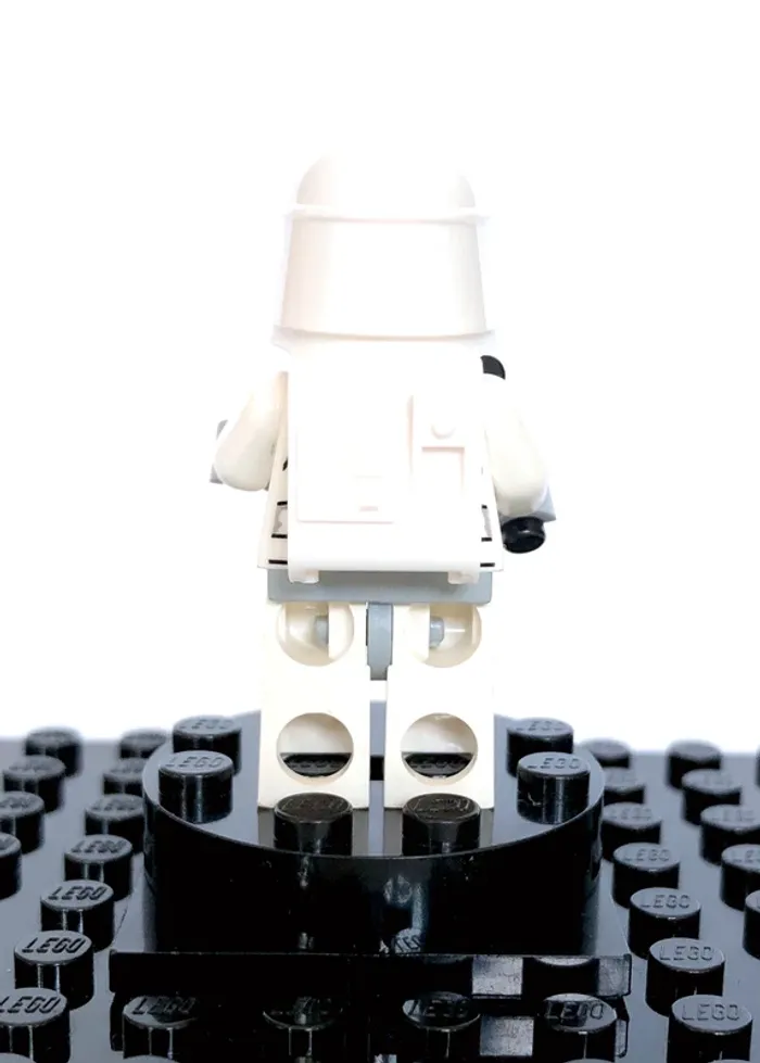 LEGO Star Wars épisode V - Snowtrooper - photo numéro 2
