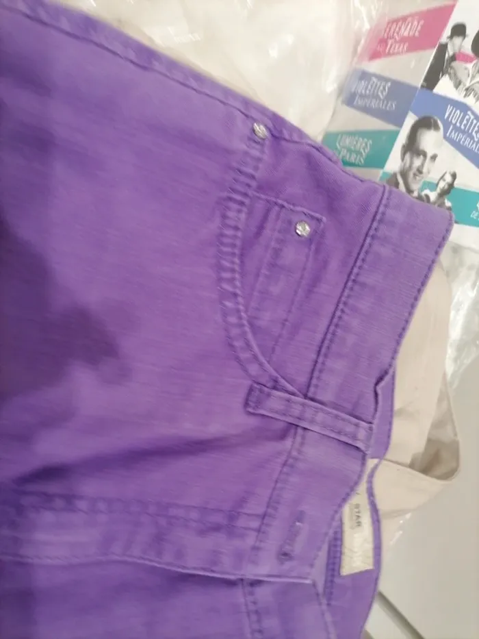 Jeans violet - photo numéro 5