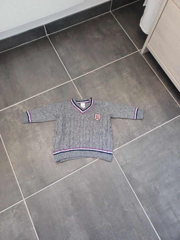 Pull col en V