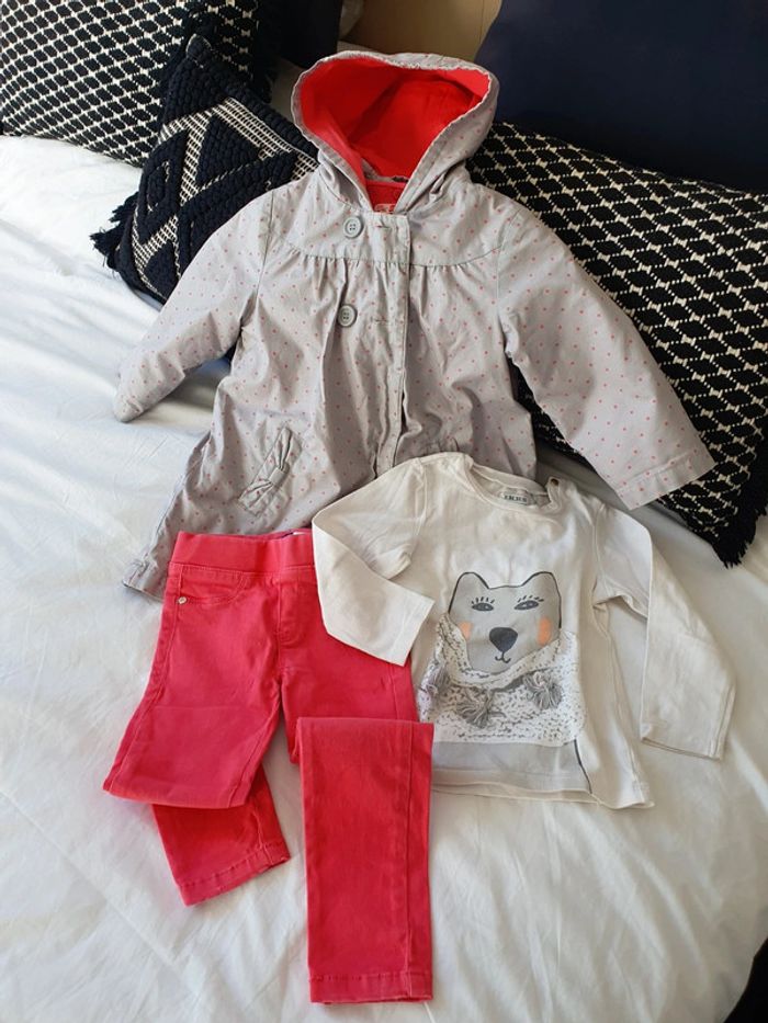 Lot ensemble veste imperméable bébé fille 2 ans Ikks Dpam Okaidi - photo numéro 2