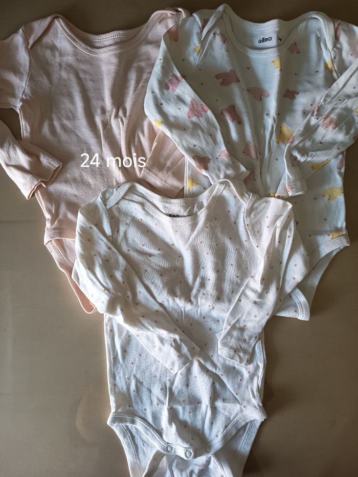 Lot de 3 bodies fille 24 mois