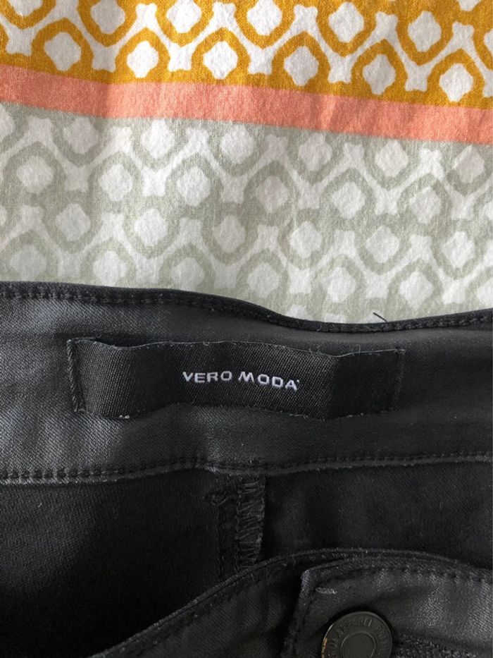 Pantalon Vero Moda taille XL/30 VMseven smooth coated pants - photo numéro 5
