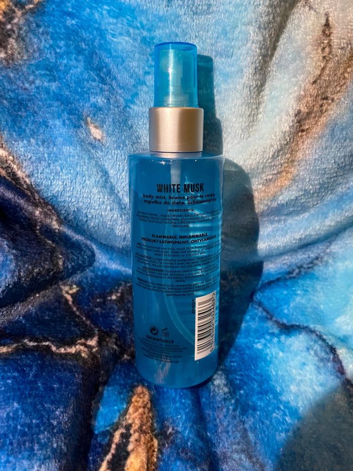 Brume musc blanc Escentuals 125 ml - photo numéro 3