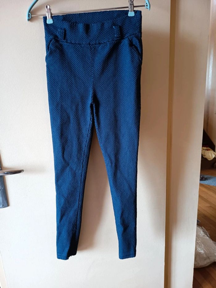 legging. Droit femme .