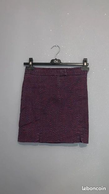 Jupe rouge et noire Naf Naf T34