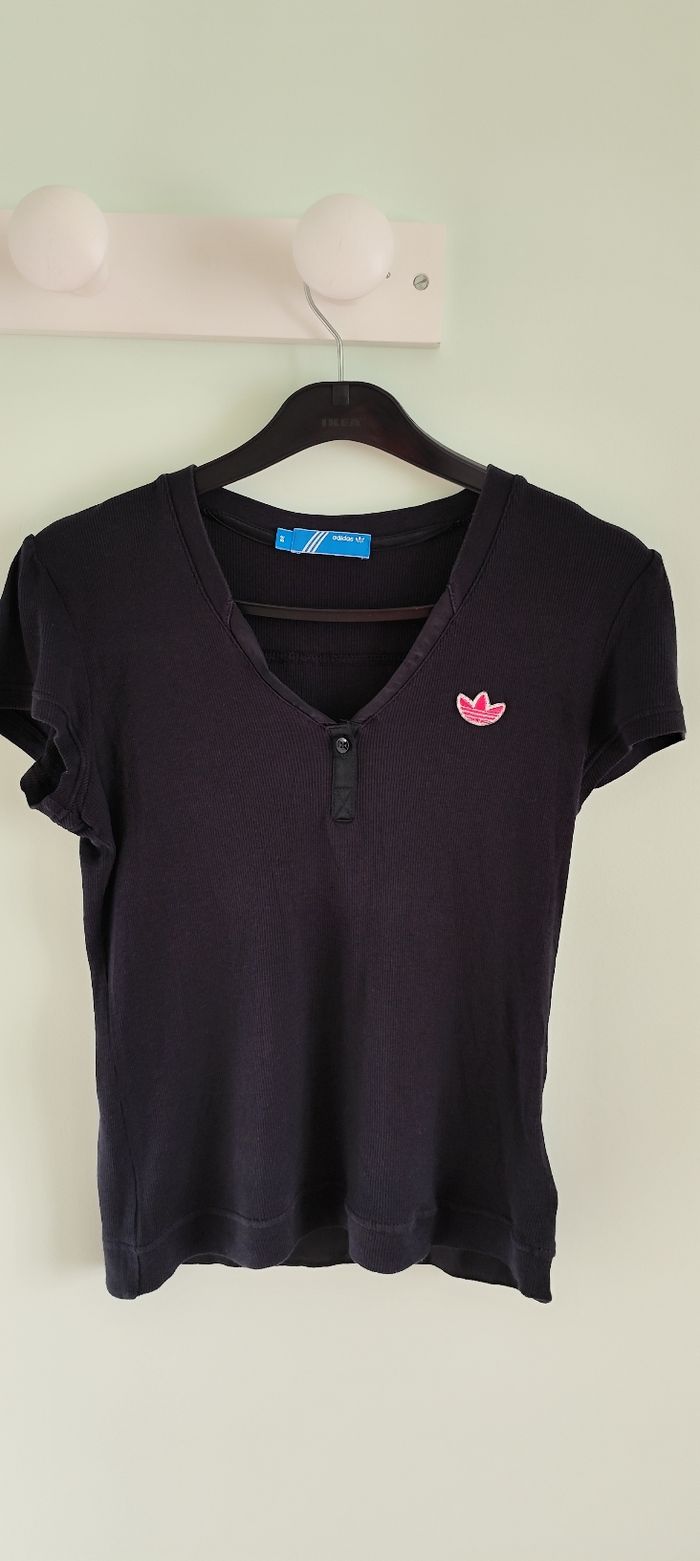 Tee shirt Adidas femme taille 38