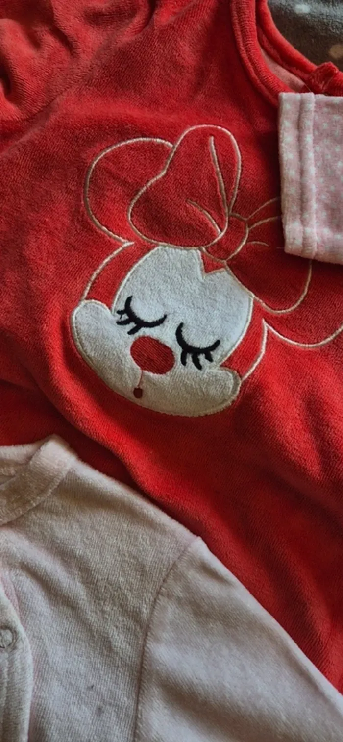 Lot de 9 pyjamas - photo numéro 4