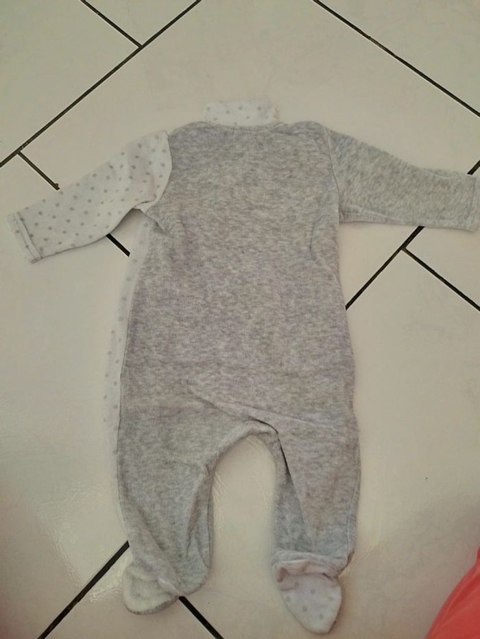 Pyjama - photo numéro 2