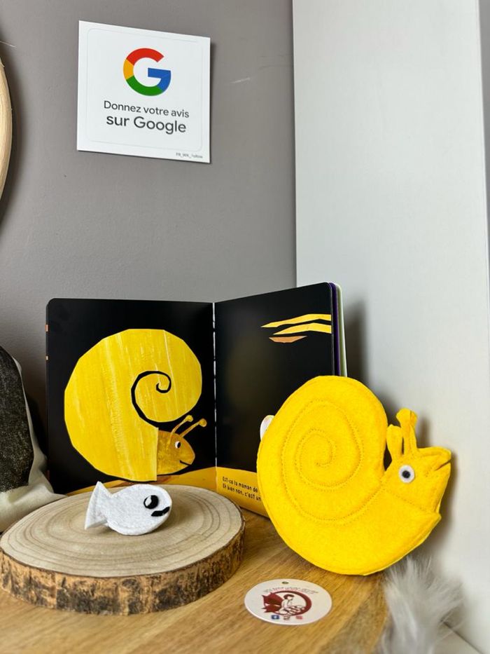 Petit poussin blanc et personnages peluches histoire - photo numéro 3