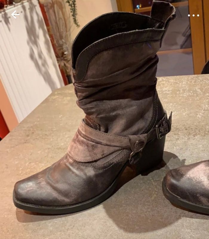 Bottes femme ( Mustang)