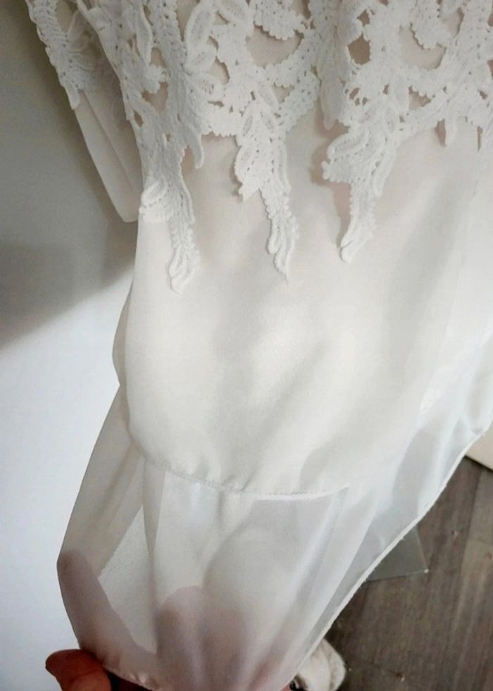 Très beau haut blanc L/XL - photo numéro 4