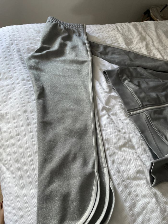 Ensemble converse - photo numéro 11