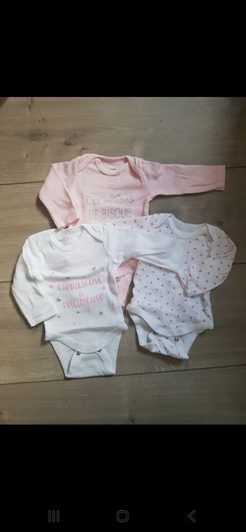 Lot de bodys 1 mois
