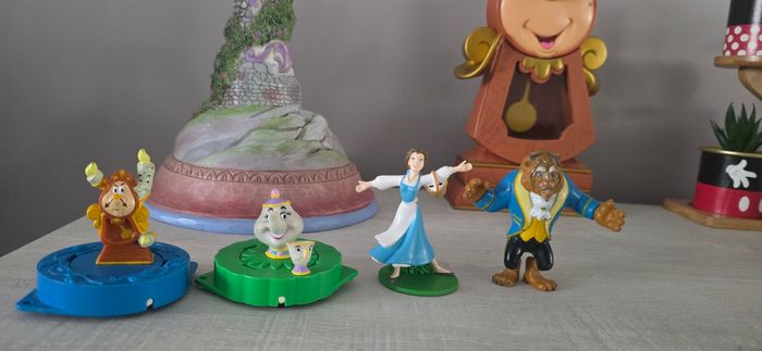 Lots figurines Disney