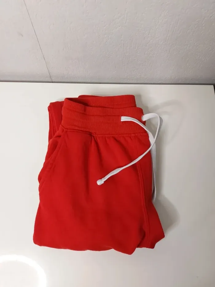 Pantalon de jogging rouge "Jennyfer" - photo numéro 3