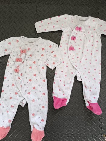 Lot pyjama fille 6 mois