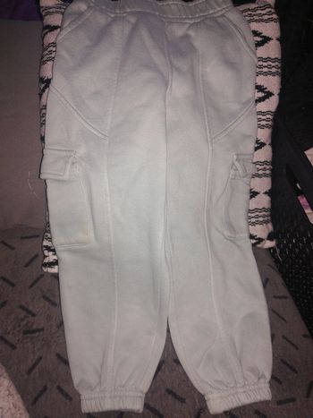 Jogging taille 3/4ans 104cm primark