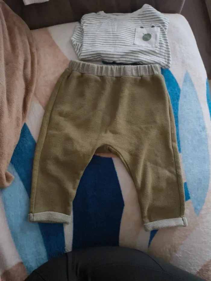 Pantalon sarouel kaki 12 mois Kiabi - photo numéro 2