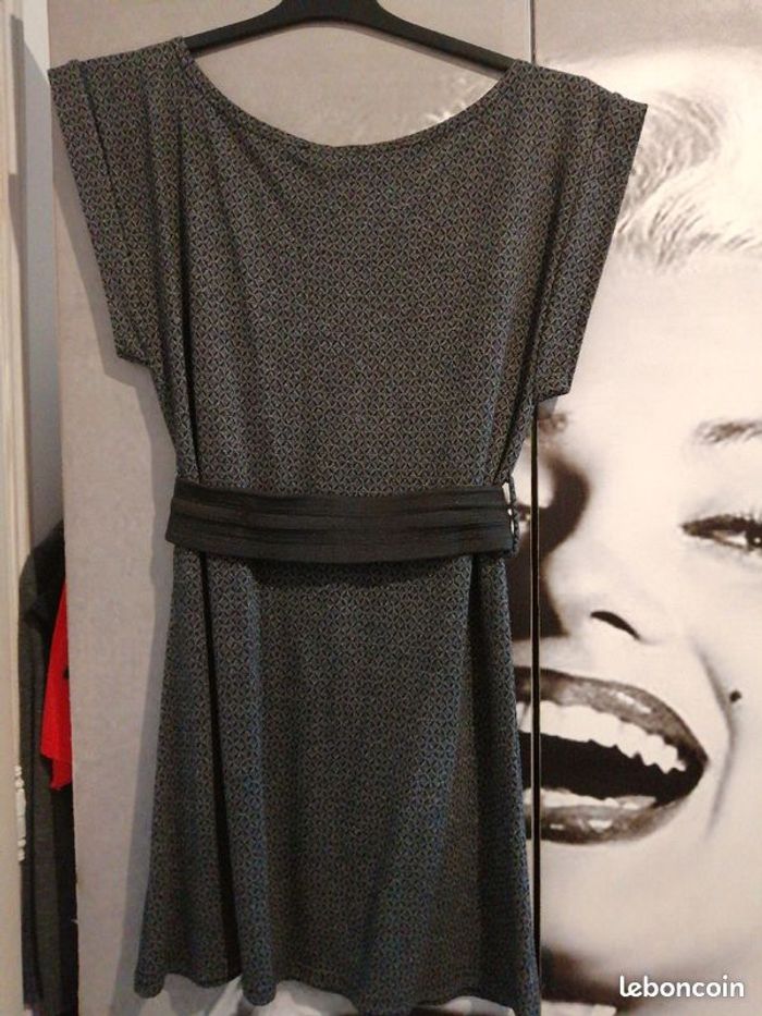 robes - photo numéro 3