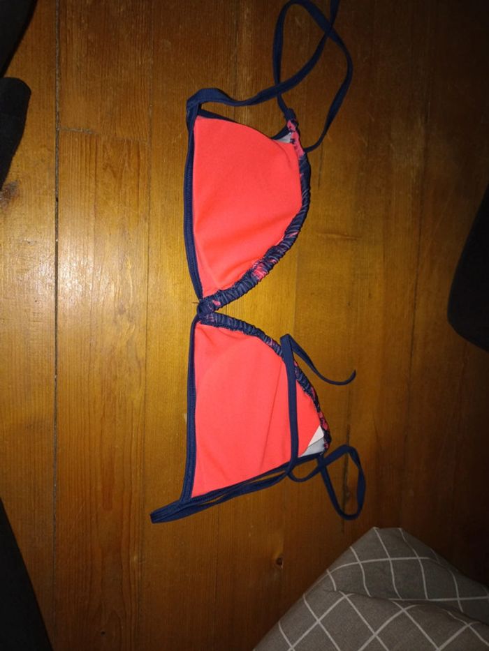 Haut de maillot de bain - photo numéro 2