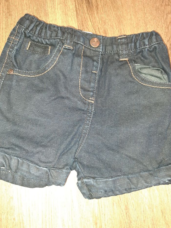 Lot short 18 mois - photo numéro 2