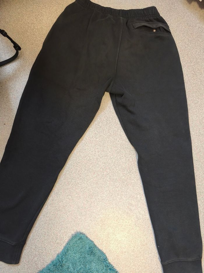 Pantalon jogging Nike Taille S - photo numéro 2