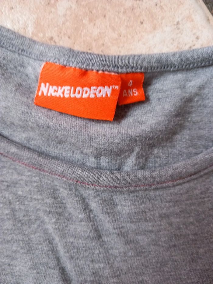 T-shirt 4 ans Dora + figurine - photo numéro 4