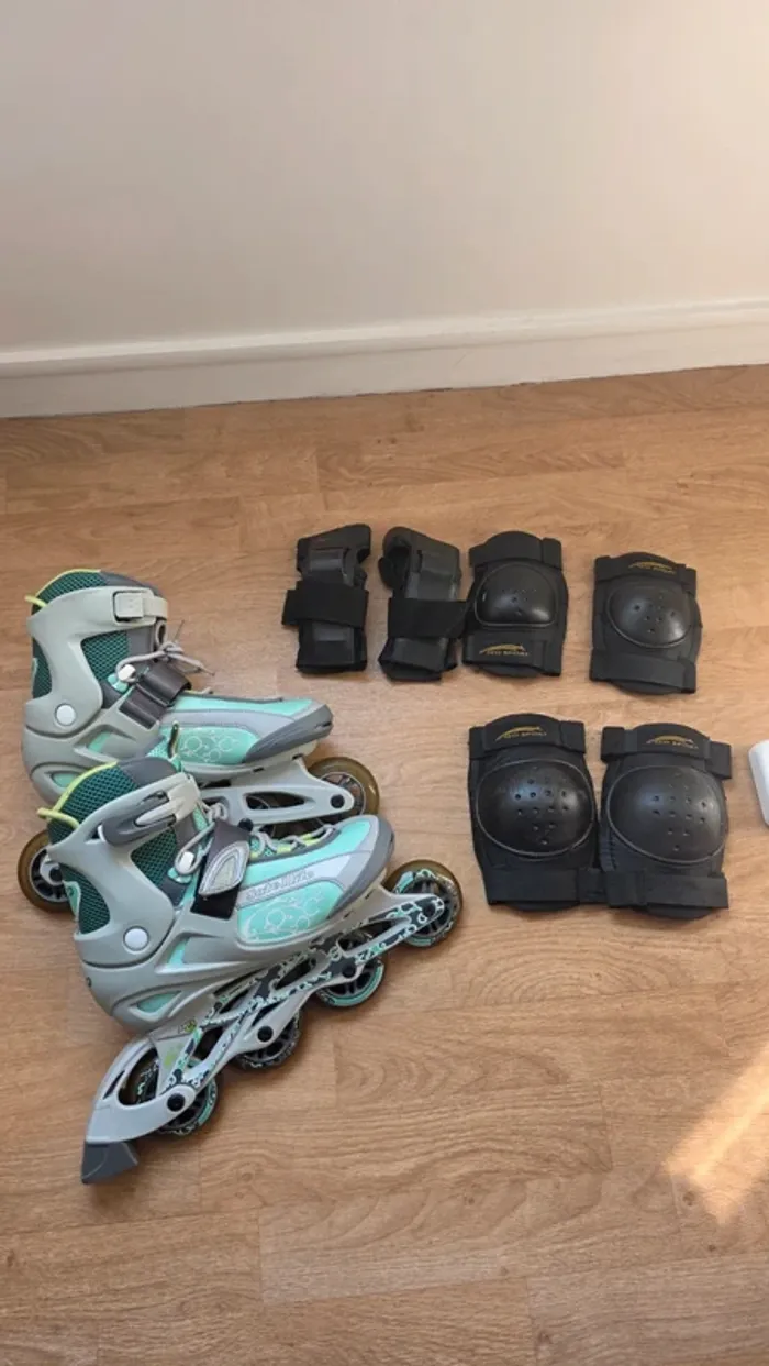 Roller Abec 5 Satellite GO Sport Taille 38 Avec Protections - photo numéro 2