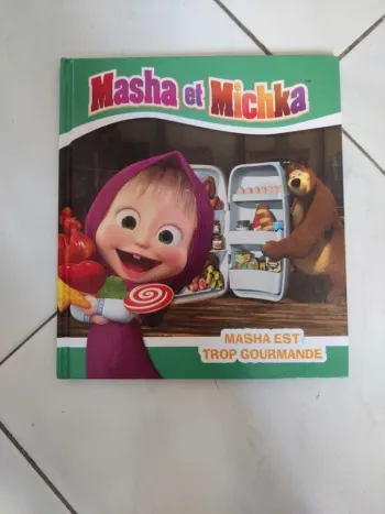 Livre Masha est trop gourmande