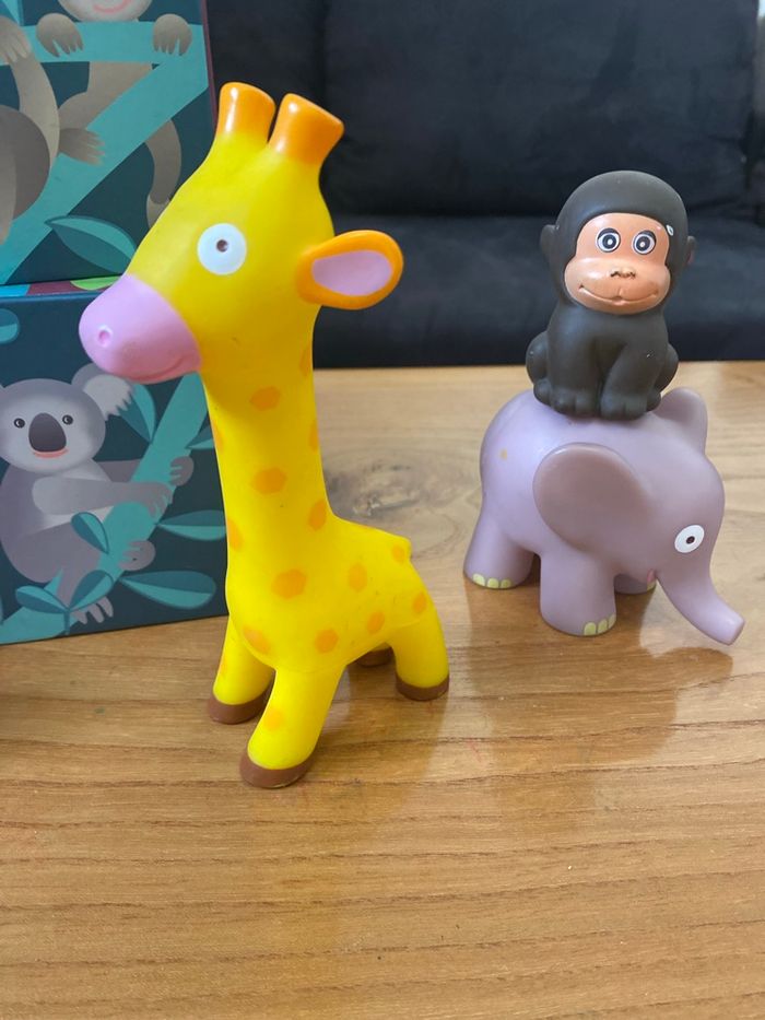 Tour de cubes à empiler - photo numéro 6