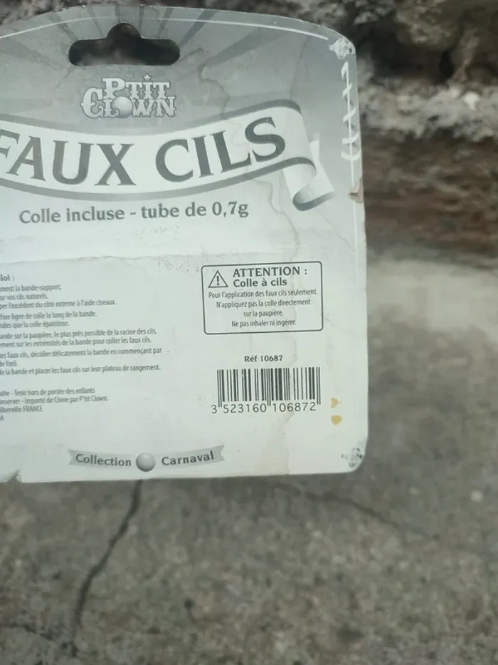 Faux cils pour déguisement ou autre - photo numéro 7