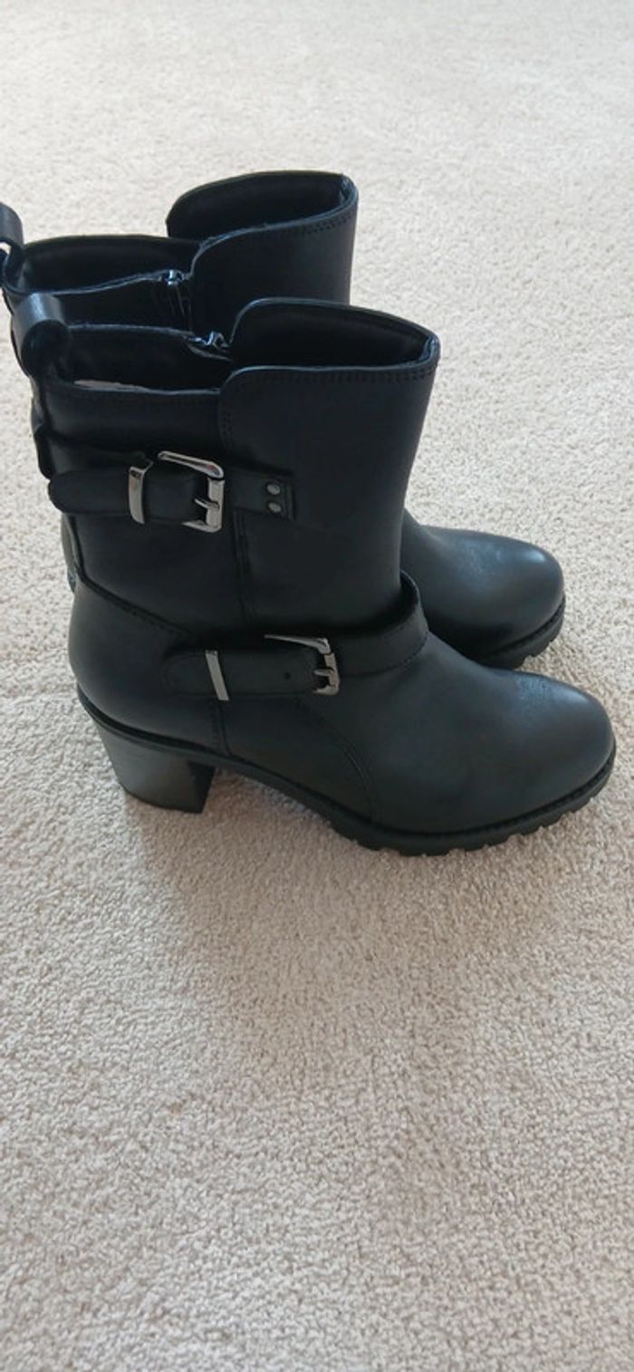 Bottines - photo numéro 4