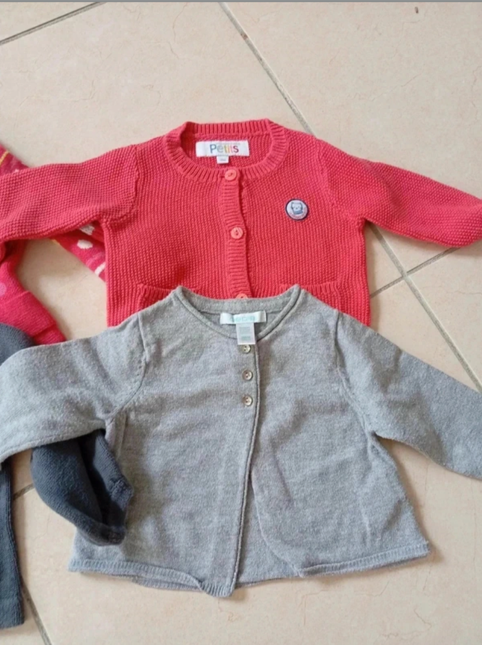 Lot de 4 gilets 3 mois - photo numéro 3