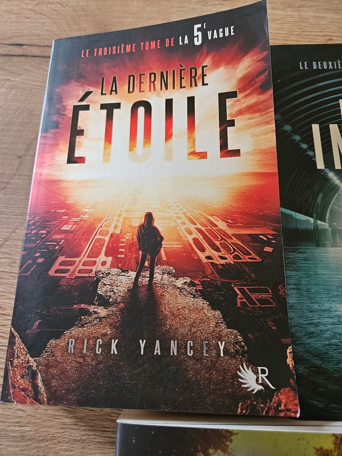La 5ème vague de Rick Yancey (3 tomes) - photo numéro 4