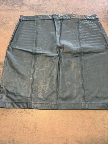 Jupe simili cuir