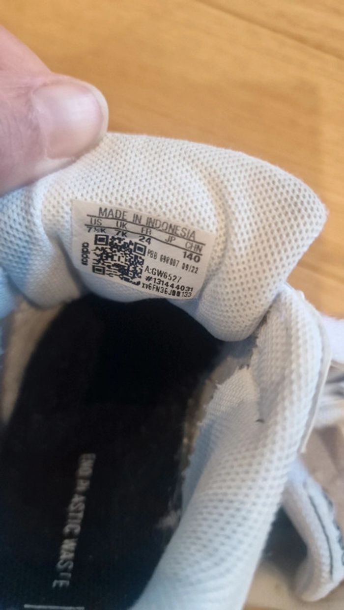 Baskets t24 - photo numéro 4