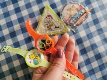 Lot de montres et jeux de bille