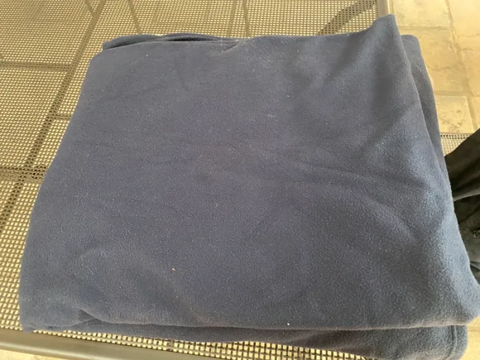 Lot de deux grandes couvertures, polaires, 220 × 250 - photo numéro 4